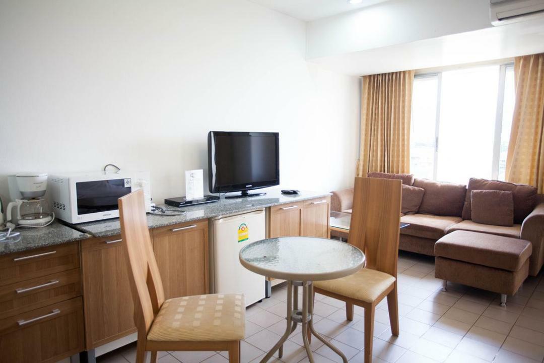 Galare Thong Tower Aparthotel Chiang Mai Eksteriør bilde